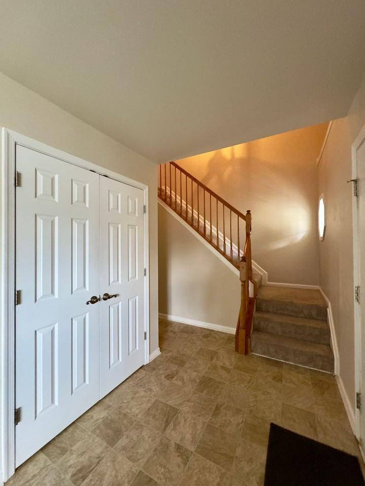 407 Brian Garth - Photo 2 of 42