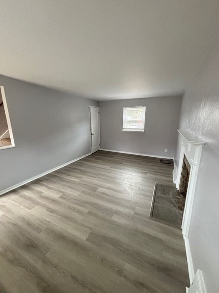 5309 Fieldcrest Dr - Photo 6 of 36