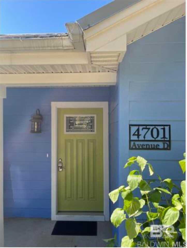 4701 Avenue D - Photo 3 of 32