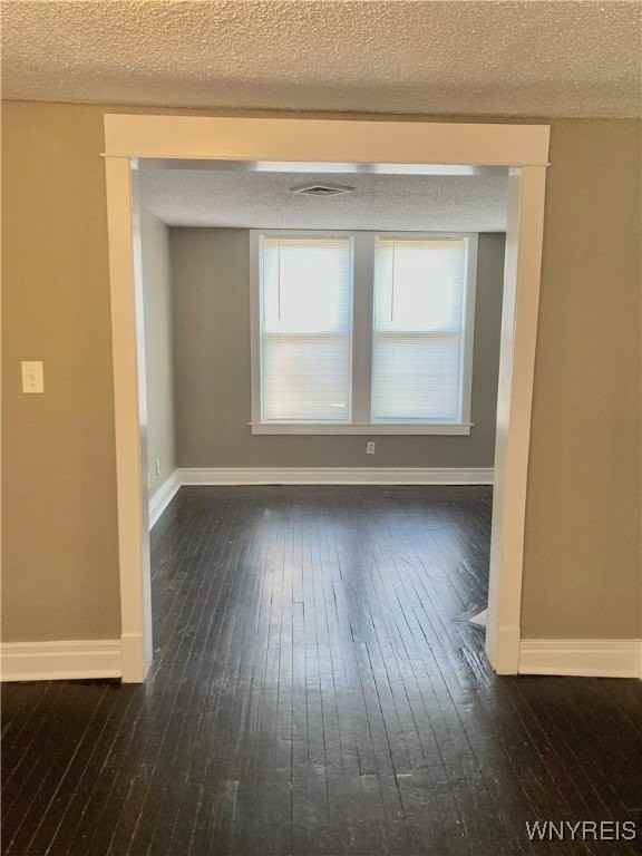 294 S Elmwood Ave Apt 1 #1 - Photo 3 of 9