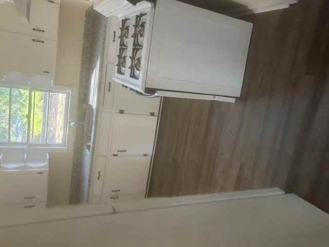 2539 Cornell Ave - Photo 5 of 5