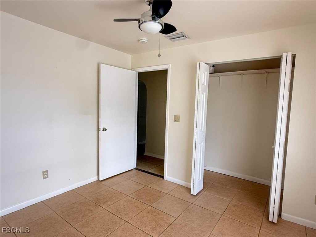 4926 Vincennes Ct Apt 5 #5 - Photo 7 of 9