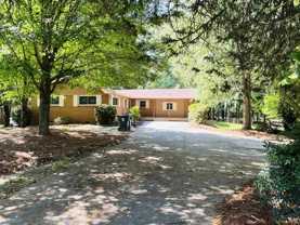 340 Bates Ave - Photo 1 of 1