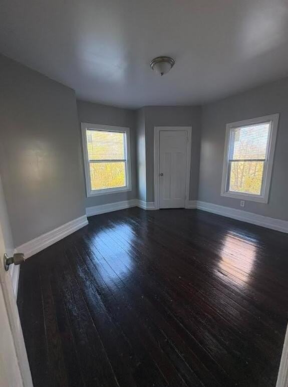 73 Woodland St - Photo 4 of 8