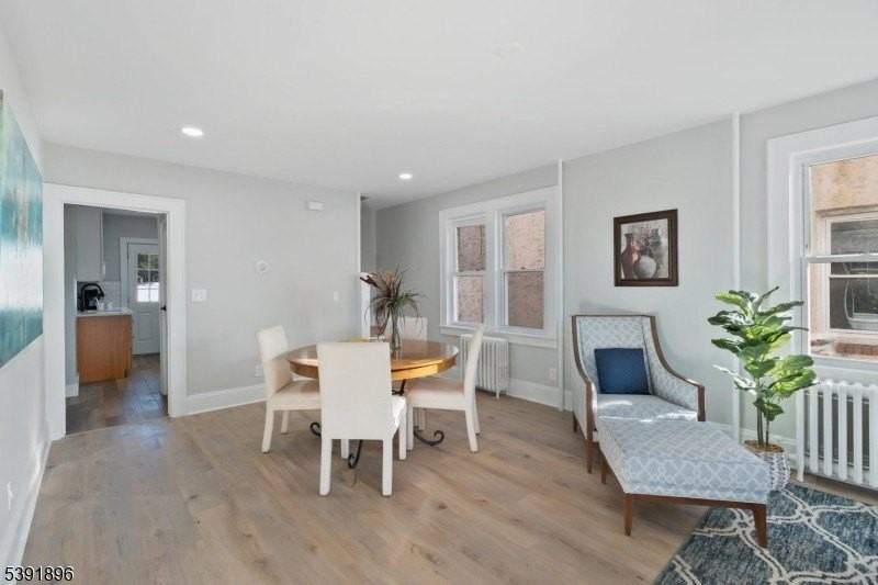 895 Port Reading Ave - Photo 2 of 14