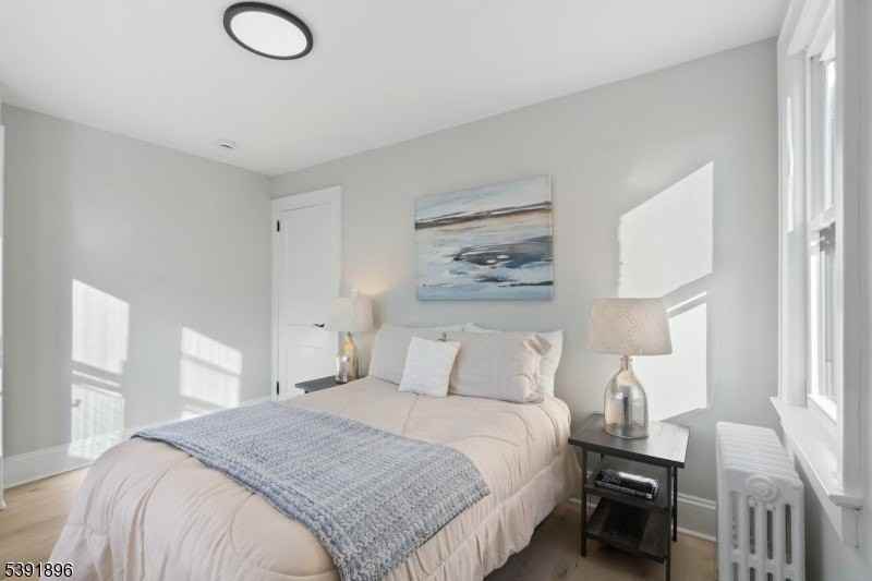 895 Port Reading Ave - Photo 5 of 14