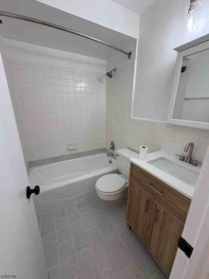 83 Wetmore Ave - Photo 7 of 7