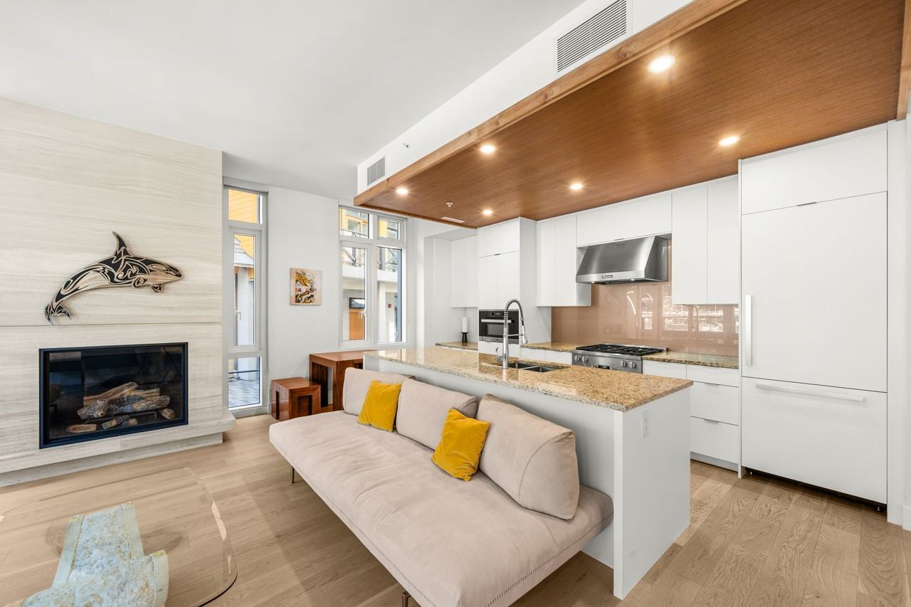 6697 Nelson Avenue #203 - Photo 4 of 23