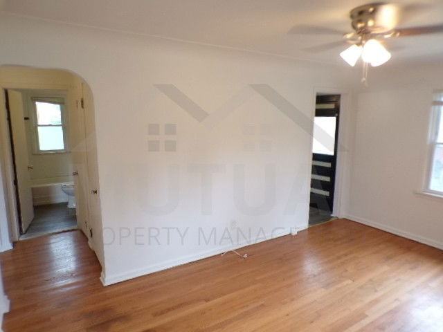 3084 Gloria St - Photo 4 of 8