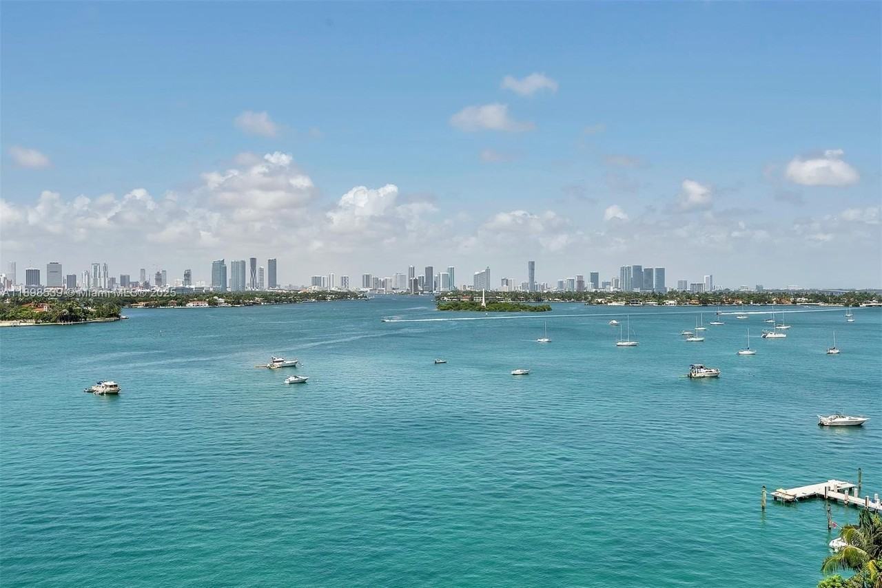 1100 West Ave #1020 - Photo 4 of 50