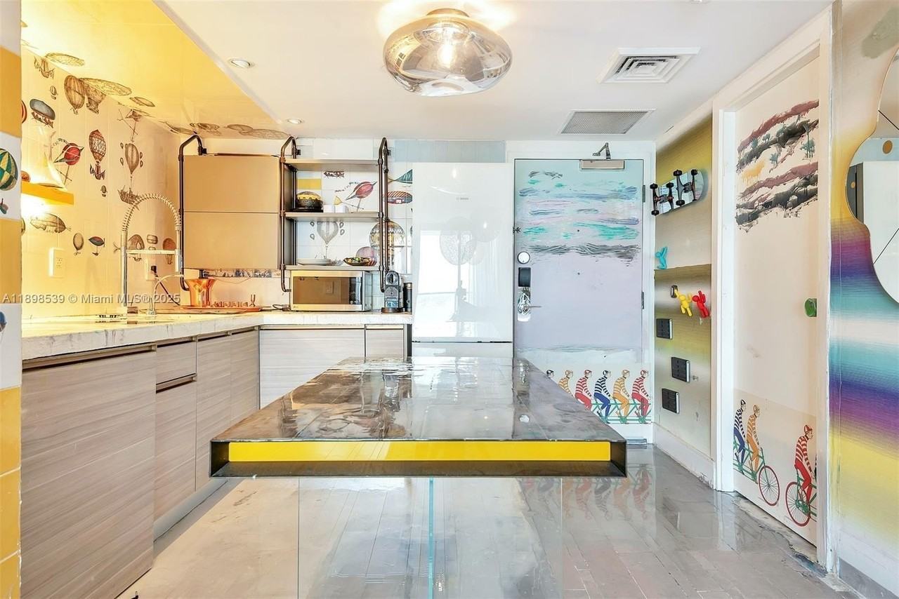 1100 West Ave #1020 - Photo 7 of 50