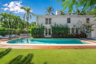 140 N Hibiscus Dr - Photo 1 of 1