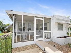 8616 Sw 16th Pl #0 - Photo 1 of 1