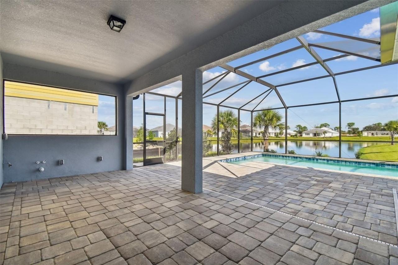 6636 Fort Pierce Ave - Photo 6 of 48