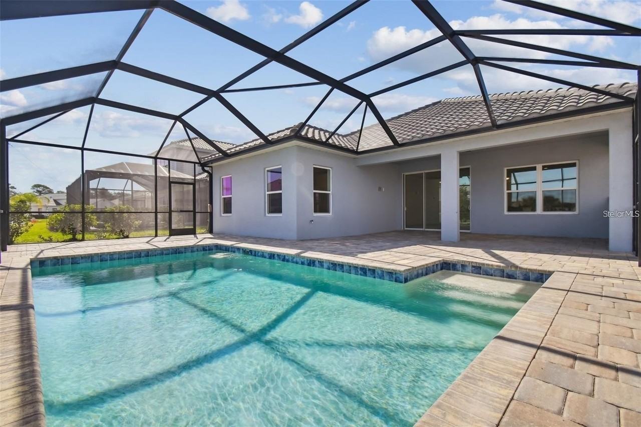 6636 Fort Pierce Ave - Photo 7 of 48