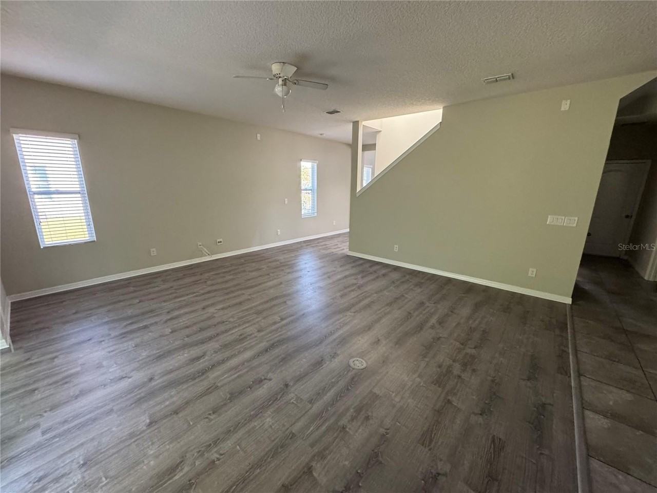 2855 Running Brook Cir - Photo 6 of 34