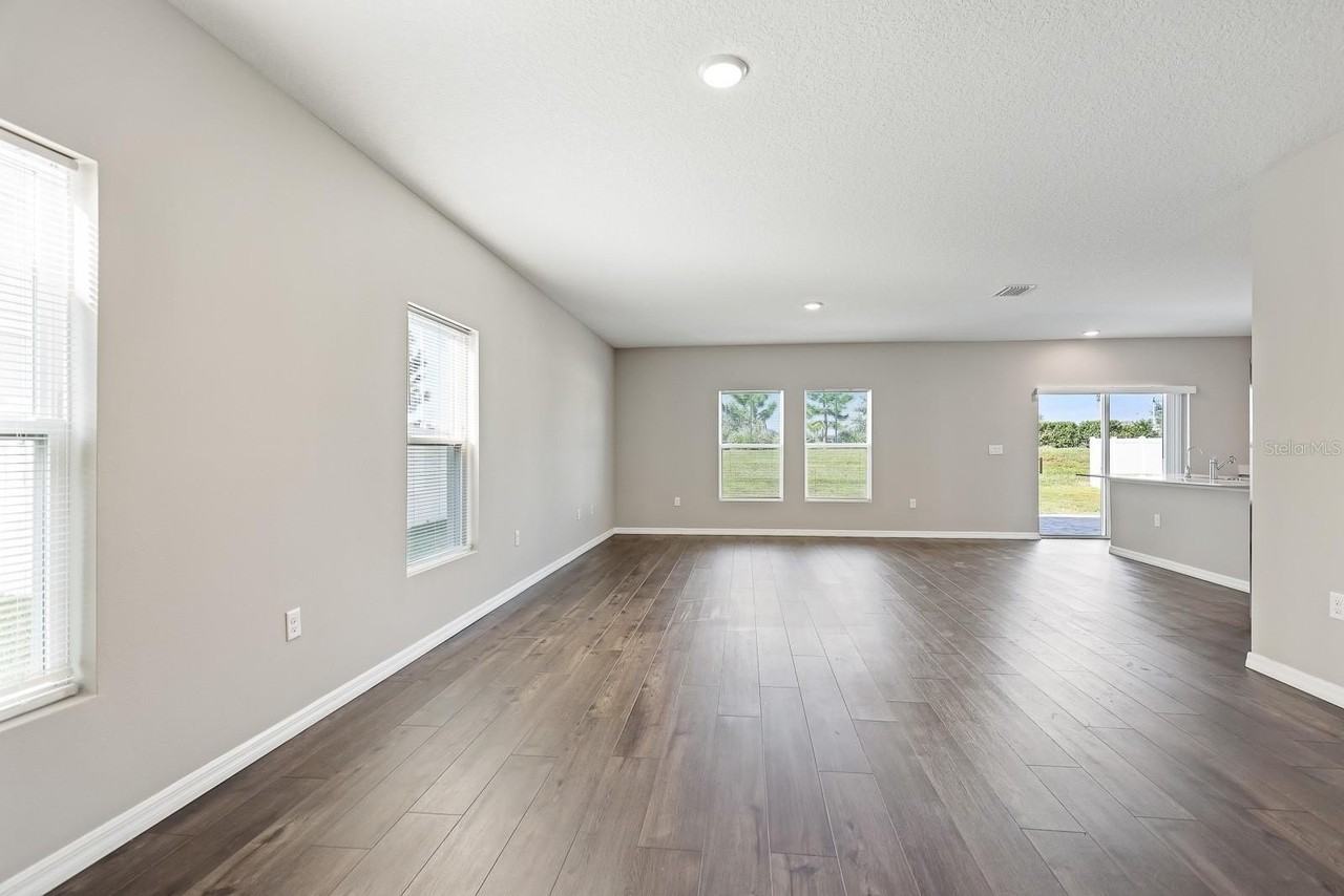 12857 Tannencrest Drive - Photo 6 of 42