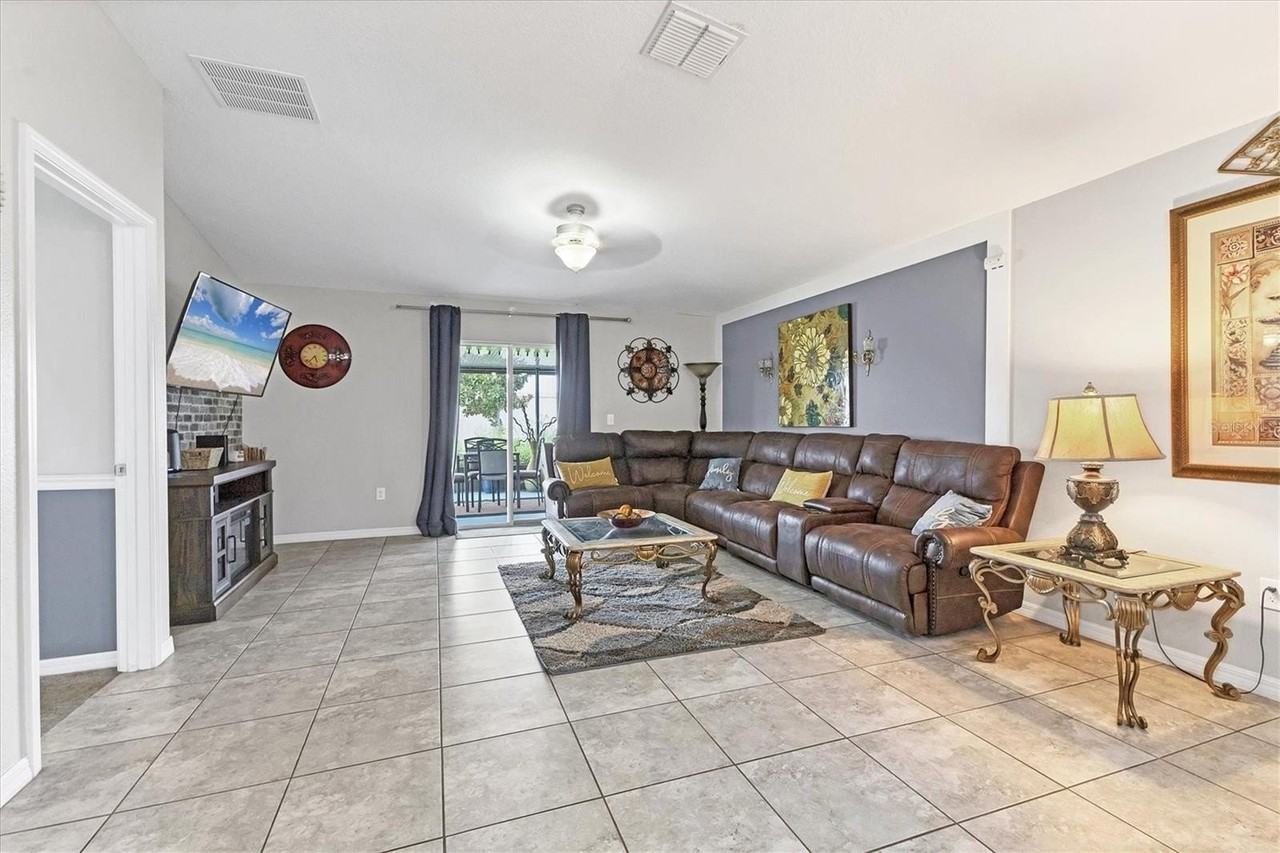 16505 Myrtle Sand Dr - Photo 2 of 21