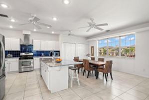 featured image of Marbella Boulevard