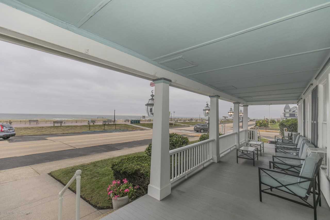 18 Ocean Ave - Photo 3 of 38