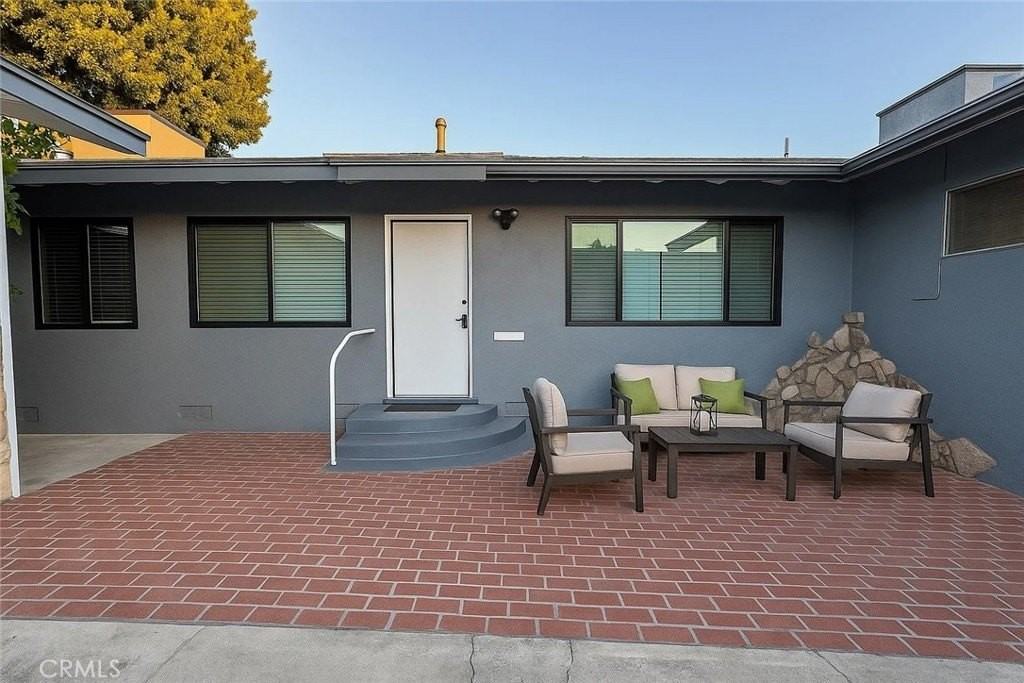 457 Seaward Road #B - Photo 4 of 16