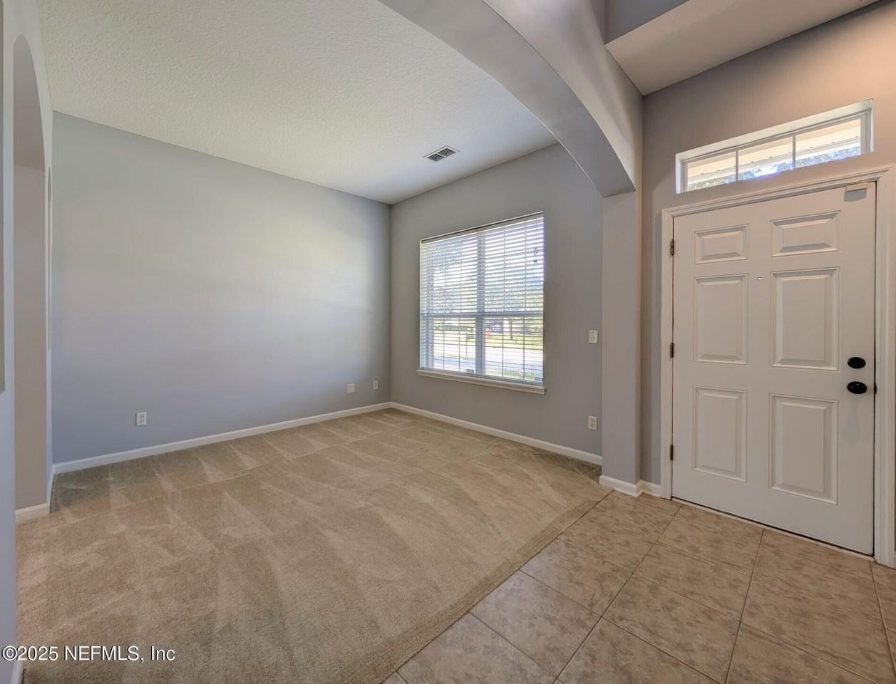 129 Castlegate Ln - Photo 6 of 23