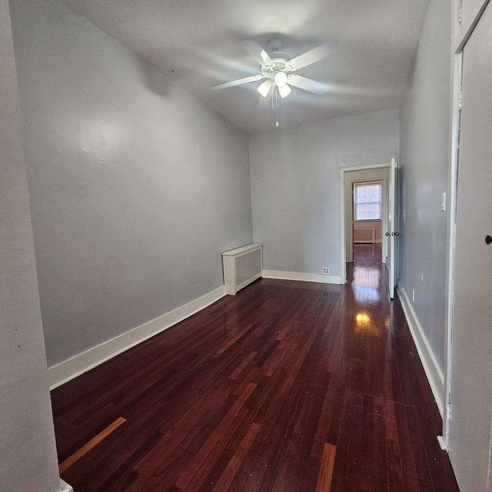 5928 56th St #2 - Photo 4 of 8