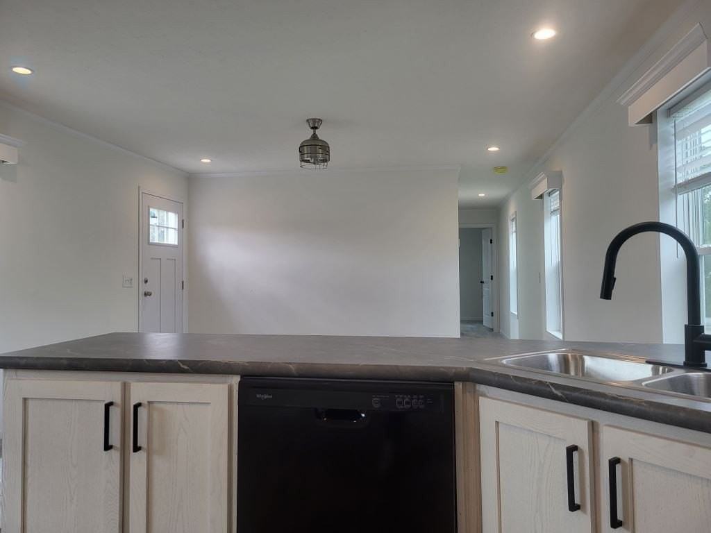 43 Partridge Ln #43PART - Photo 7 of 16