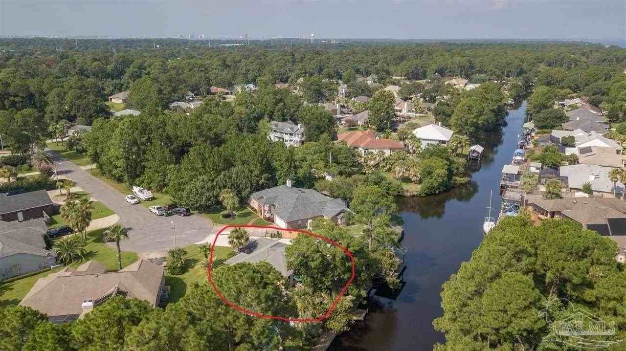 1611 Luzon Ln - Photo 5 of 45