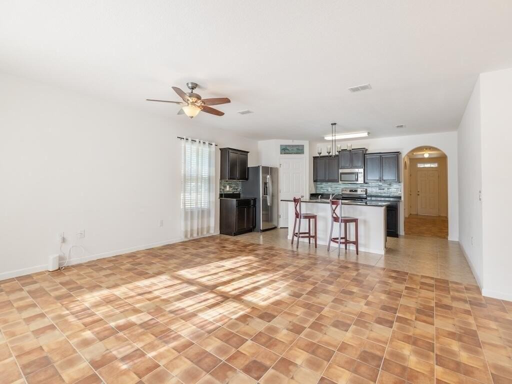 1440 Lexington Sq Sw - Photo 6 of 41