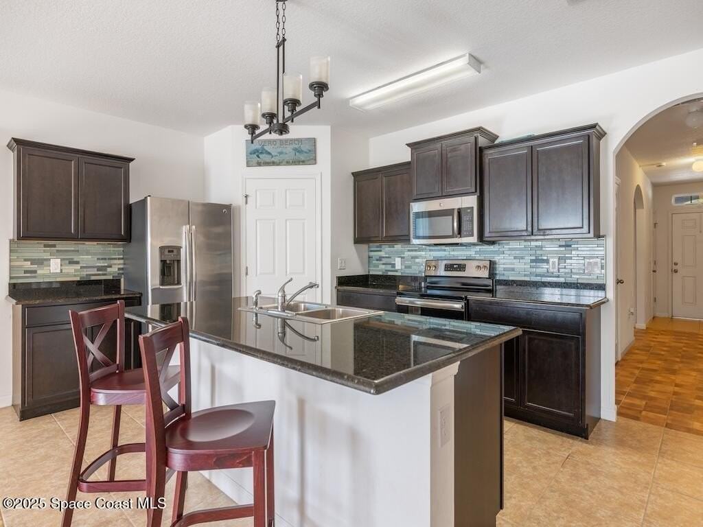 1440 Lexington Sq Sw - Photo 2 of 41