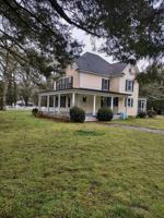 featured image of 35448 Windingdale Dr