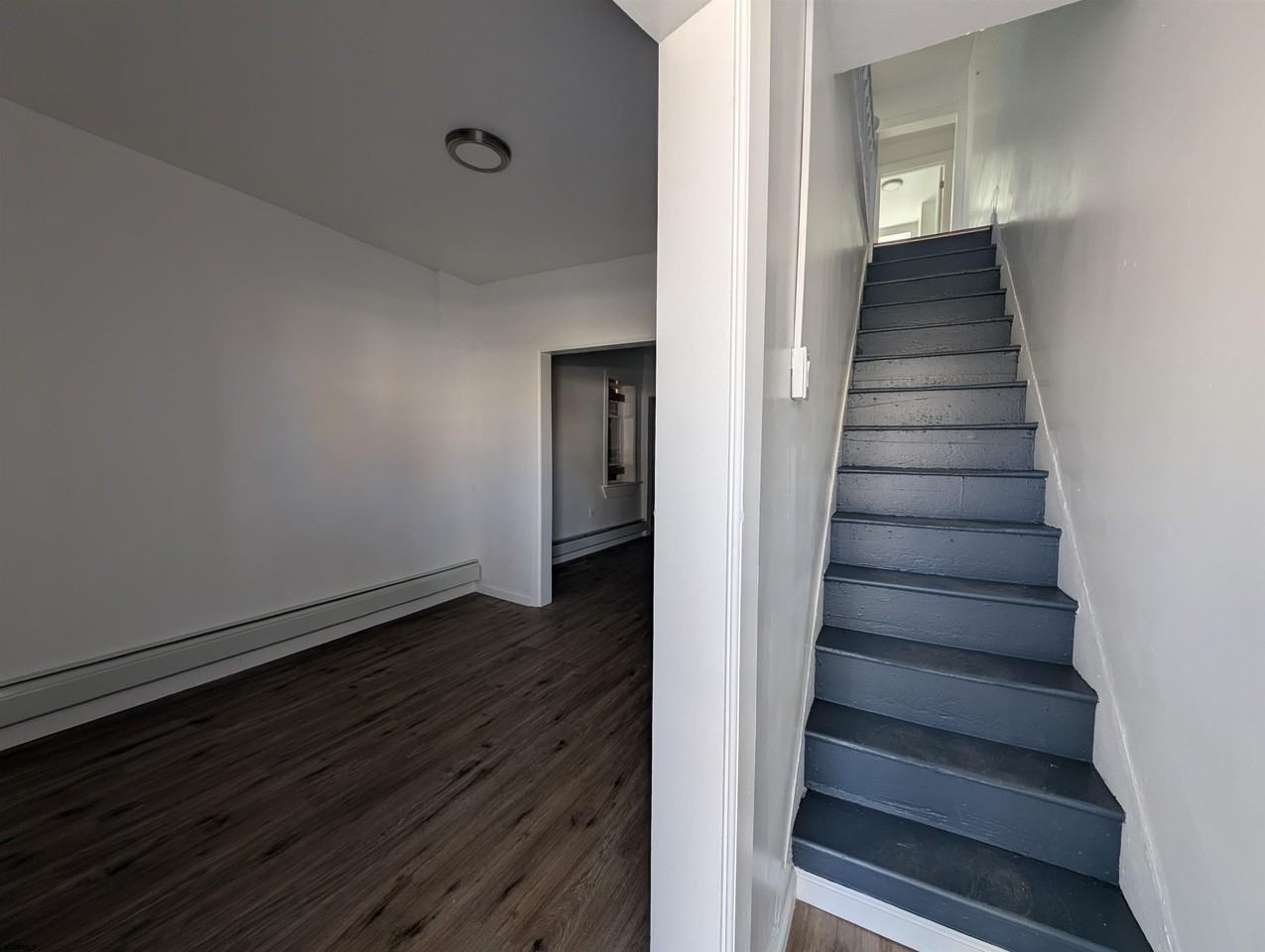 124 N Delaware Ave - Photo 5 of 29