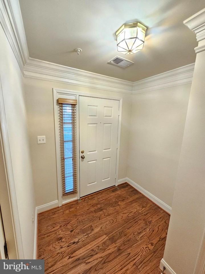 9820 Darcy Forest Dr - Photo 3 of 47