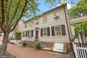 featured image of 111 S State St