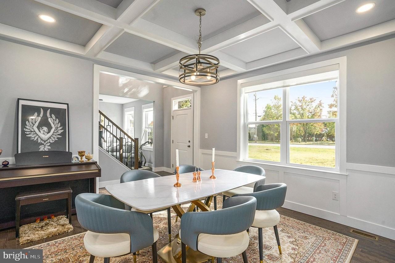 340 Wartman Rd - Photo 4 of 27