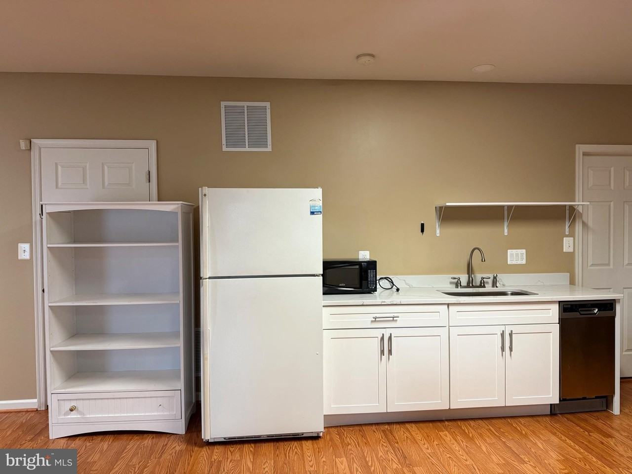 13286 Holly Meadow Lane - Photo 2 of 14