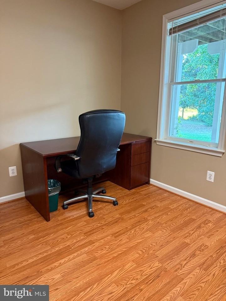 13286 Holly Meadow Lane - Photo 3 of 14