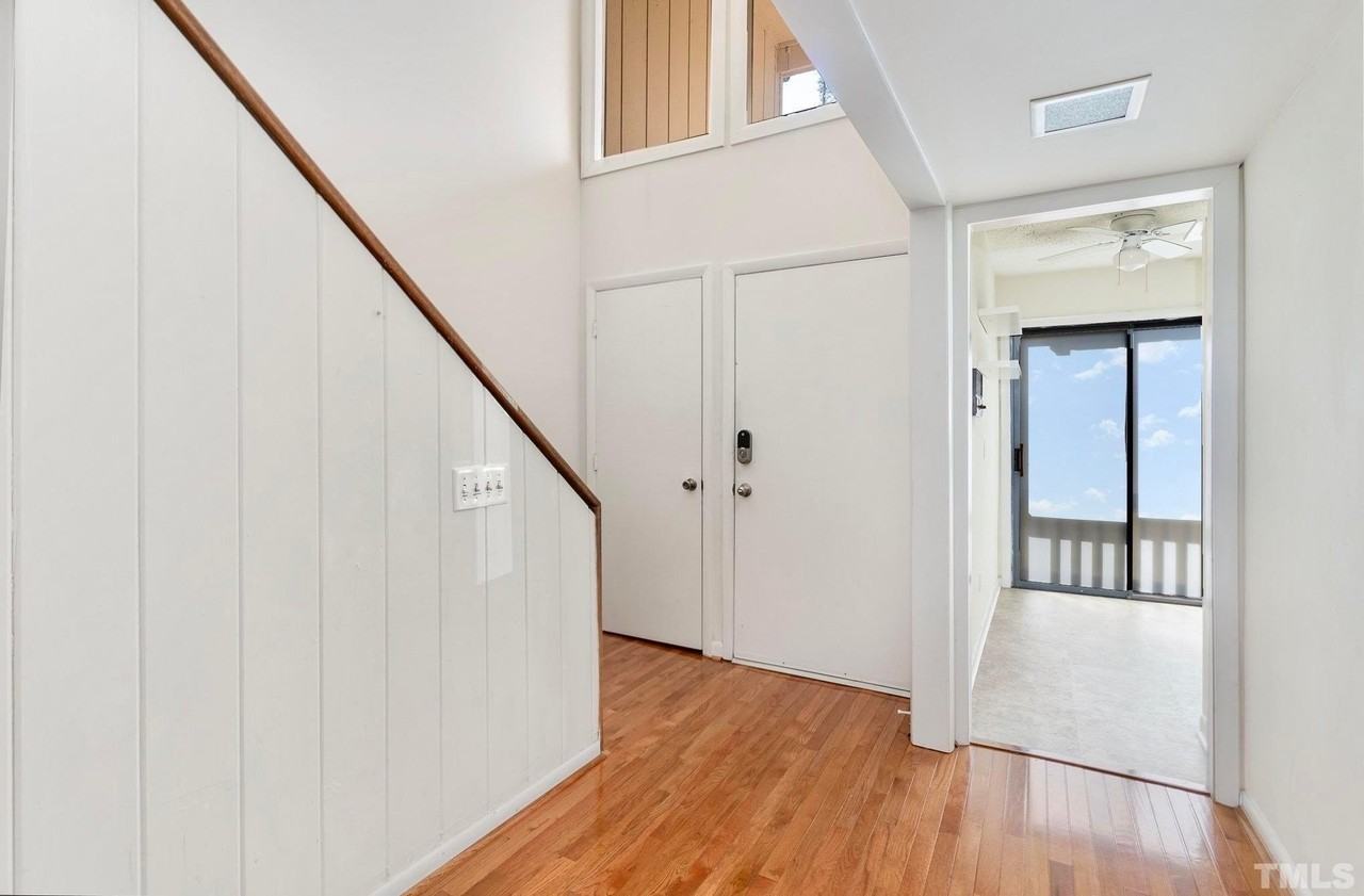 5073 Tall Pines Ct - Photo 3 of 19