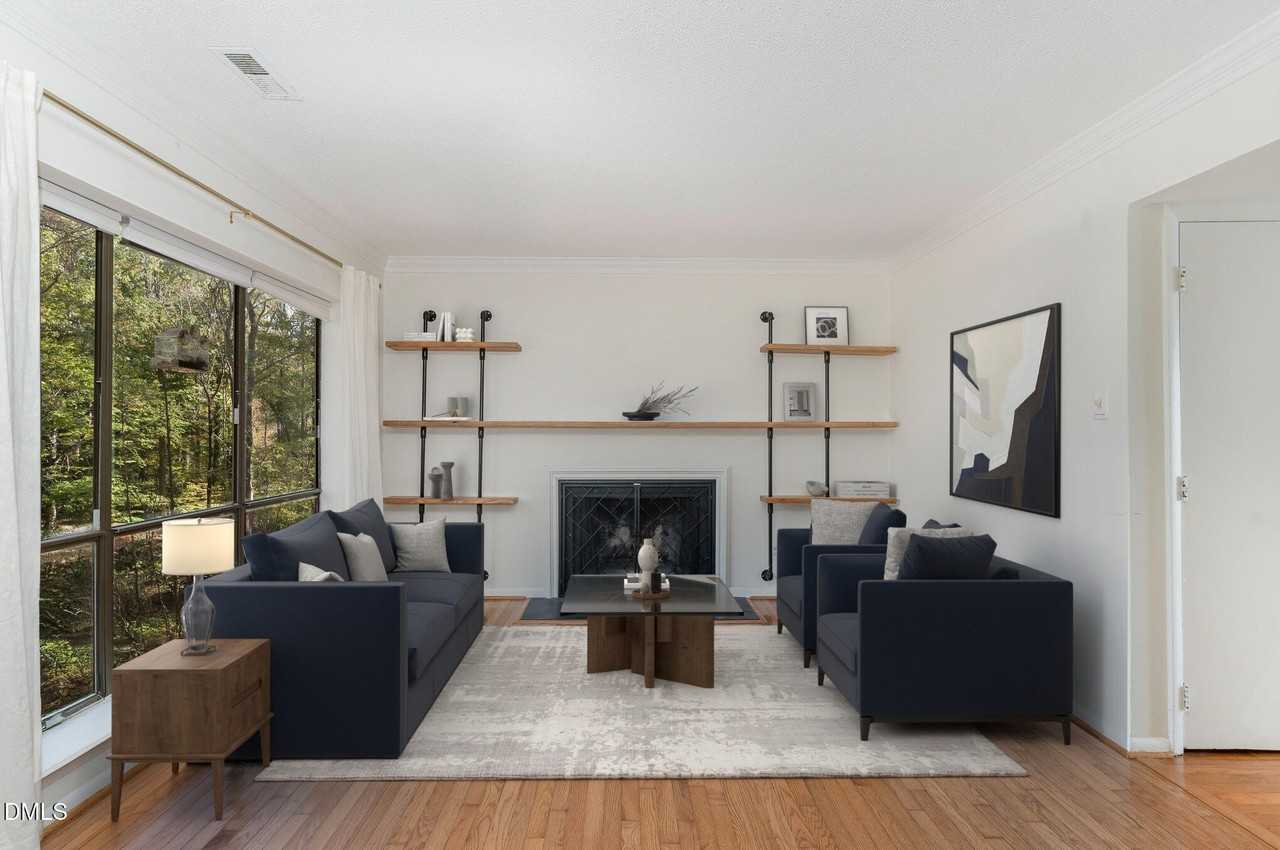 5073 Tall Pines Ct - Photo 4 of 19