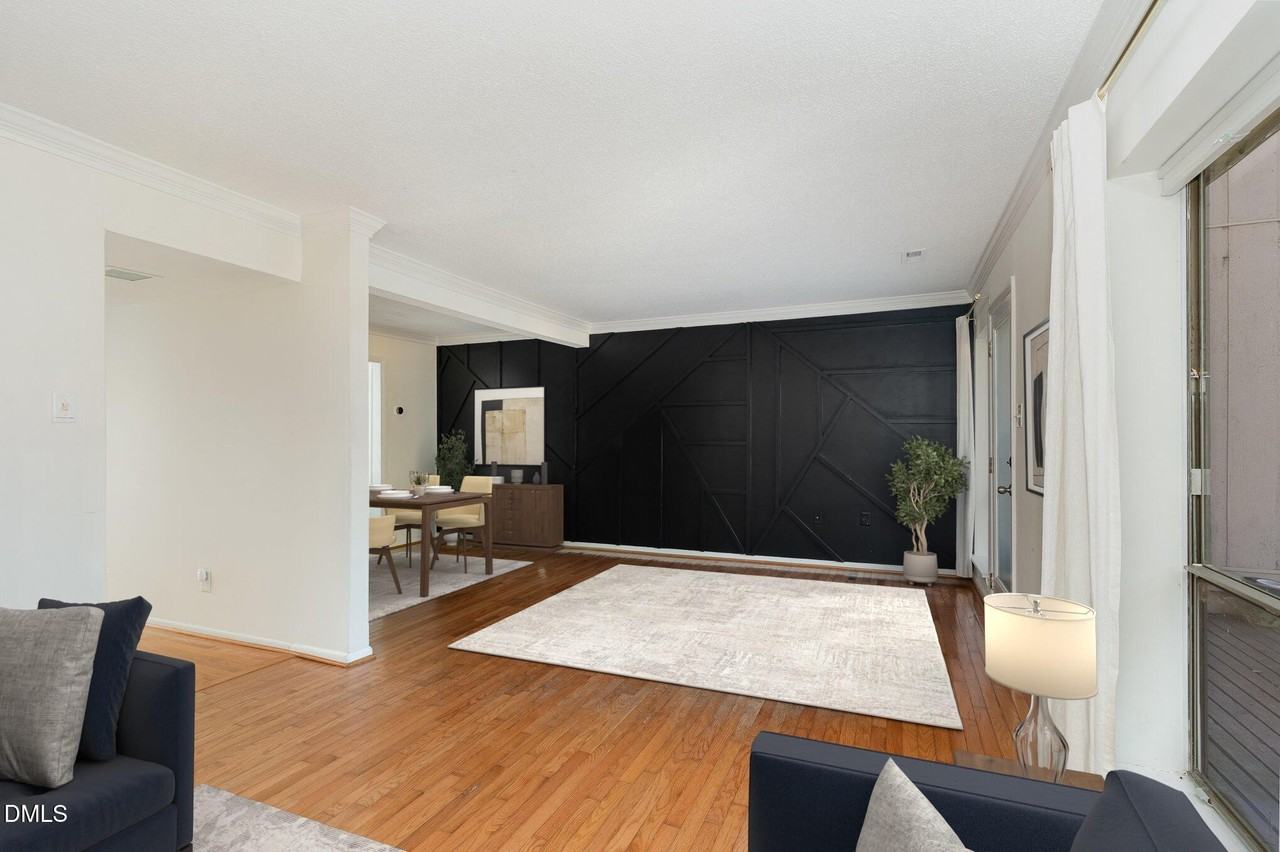 5073 Tall Pines Ct - Photo 5 of 19