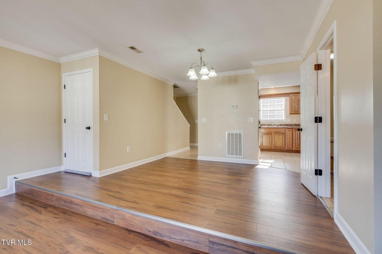 2201 Cherokee Road #18 - Photo 7 of 25