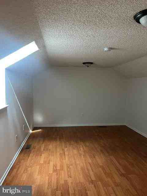 304 Hampshire Drive - Photo 7 of 39