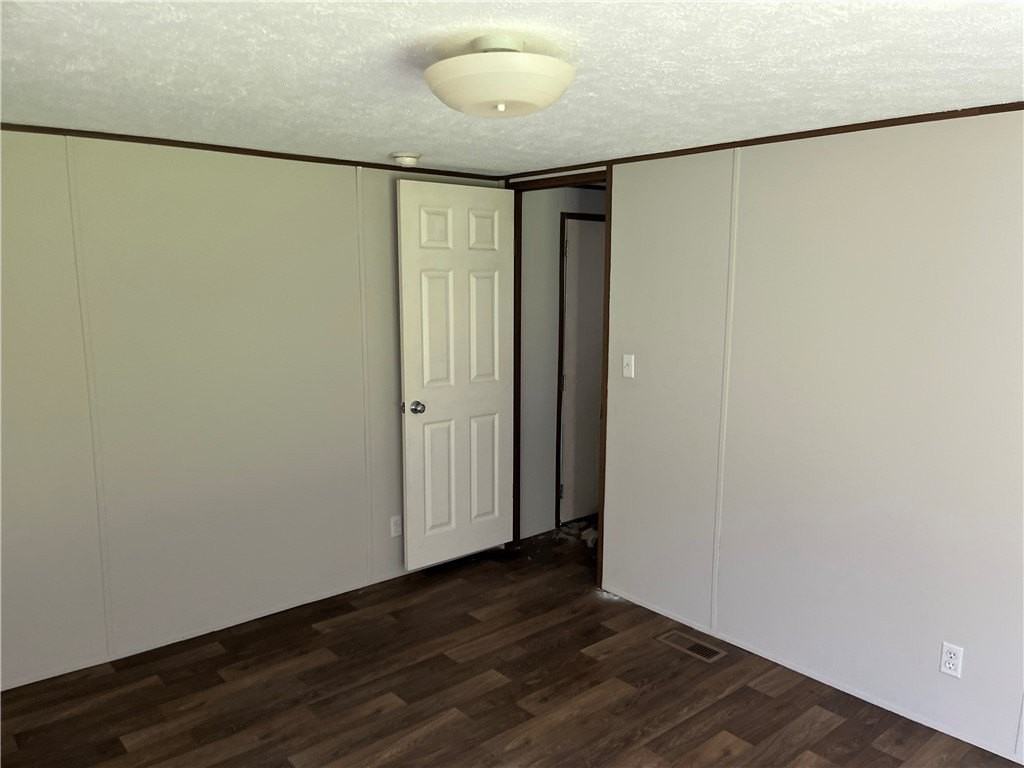 109A Towe St - Photo 6 of 9