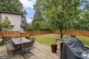 535 N George Mason Dr - Photo 1 of 1