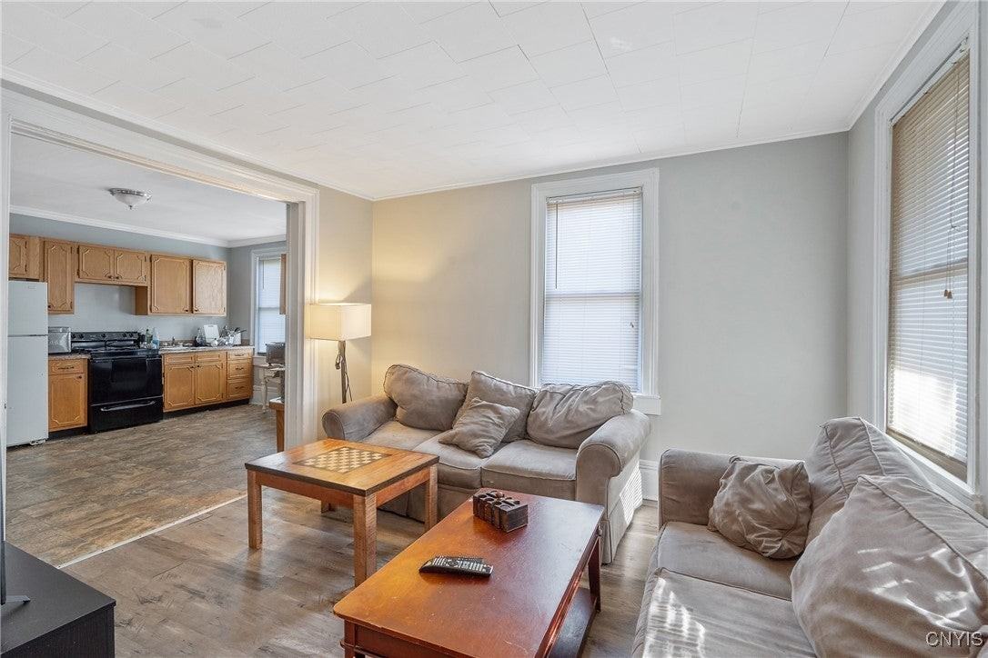 4 Porter St - Photo 4 of 15