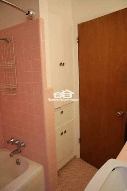 6603 Vine Street - Photo 6 of 10