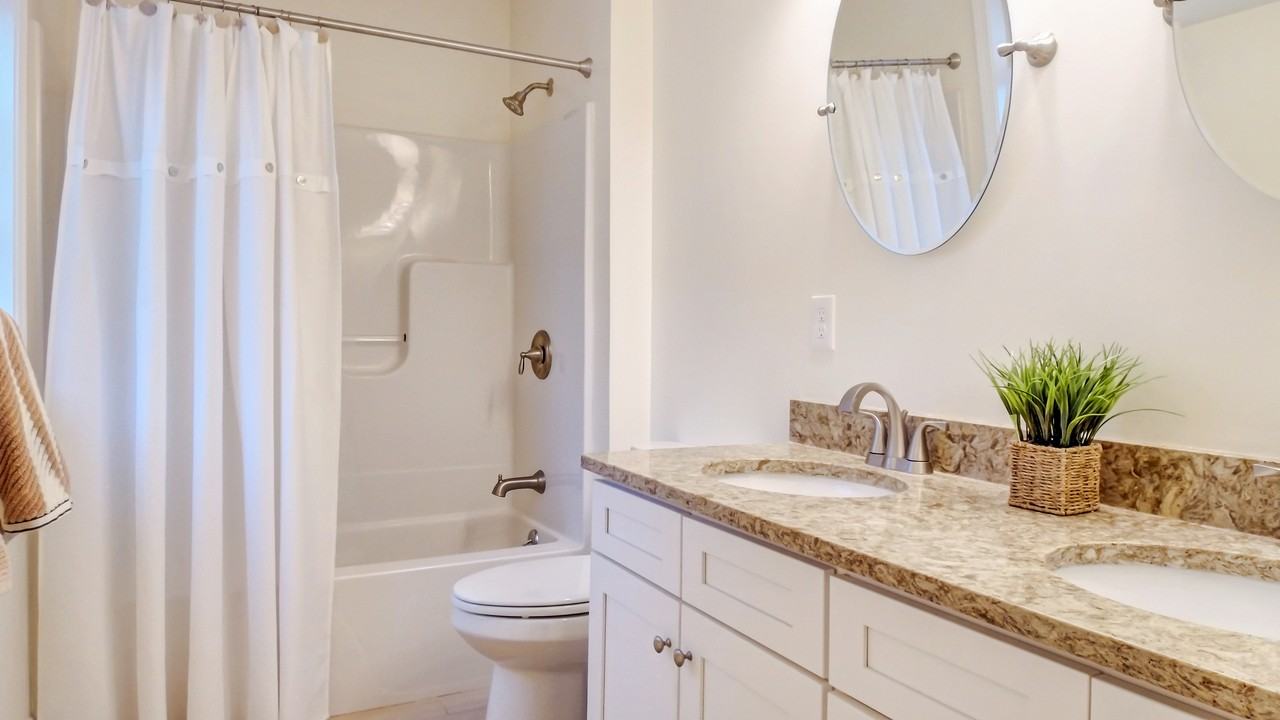 12 Connor Drive - Photo 7 of 10