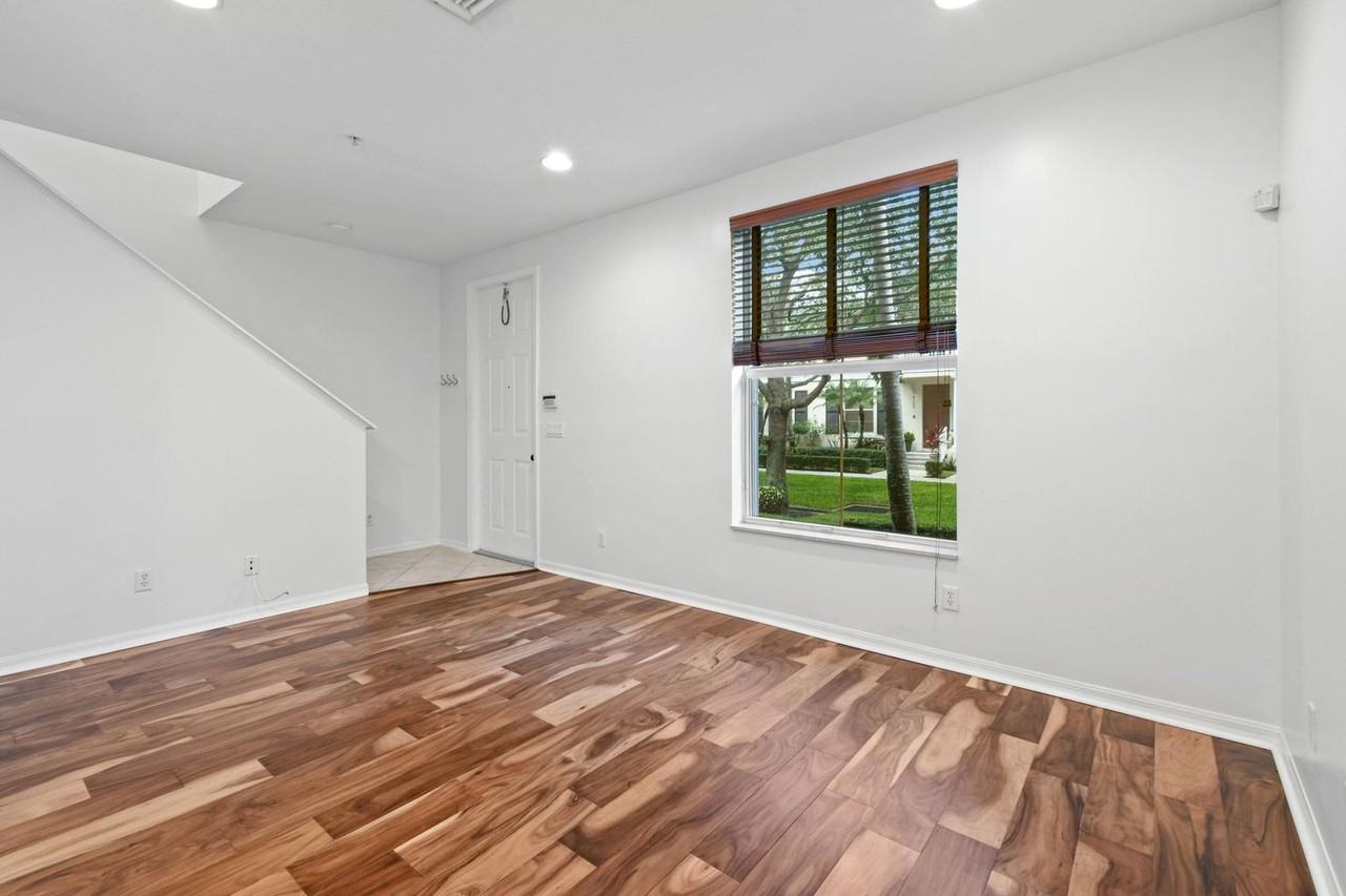 4171 Maya Cay Lane - Photo 5 of 25