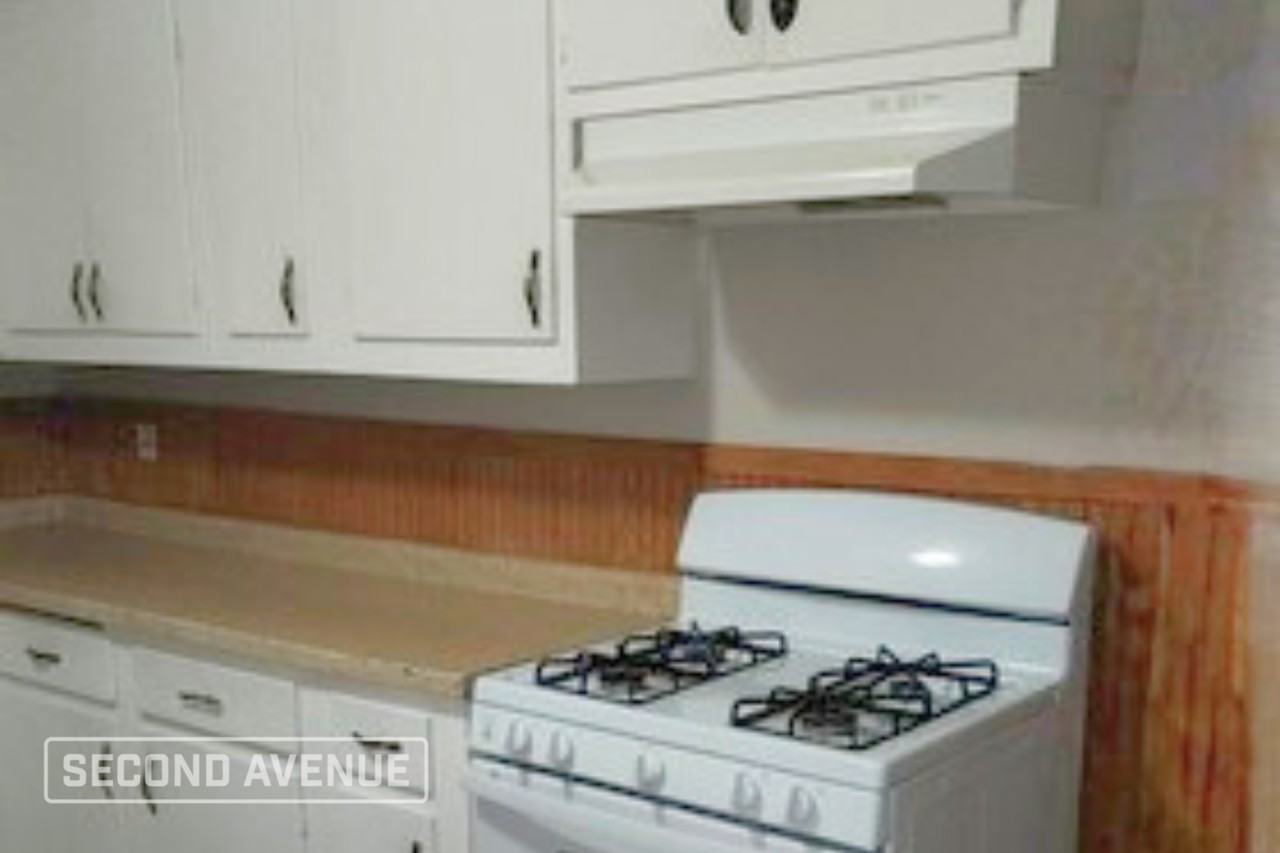 1300 Buchanan St - Photo 2 of 15